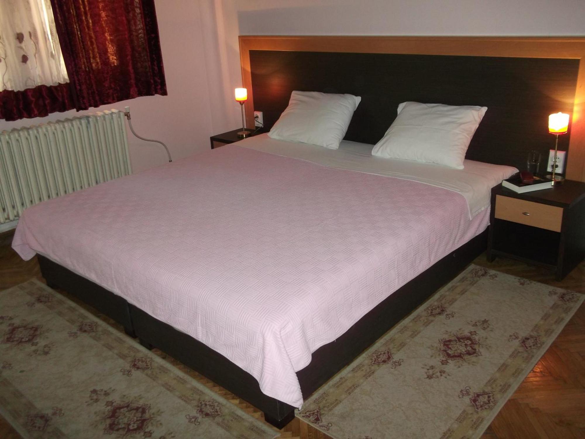 Vila Silia Скопье Экстерьер фото