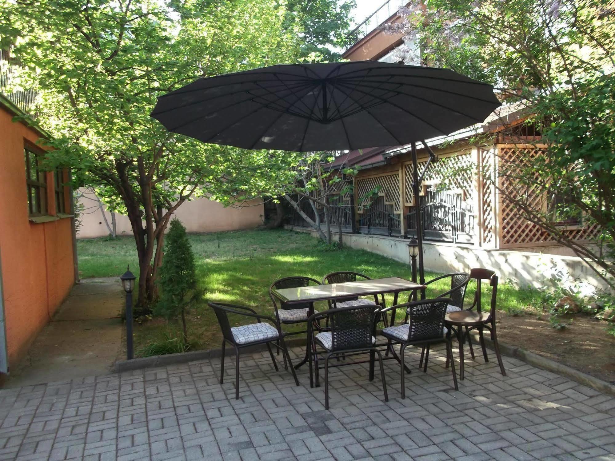 Vila Silia Скопье Экстерьер фото